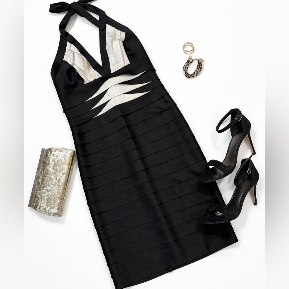 BCBGMaxAzria Black & White Halter Cocktail Dress Size 6